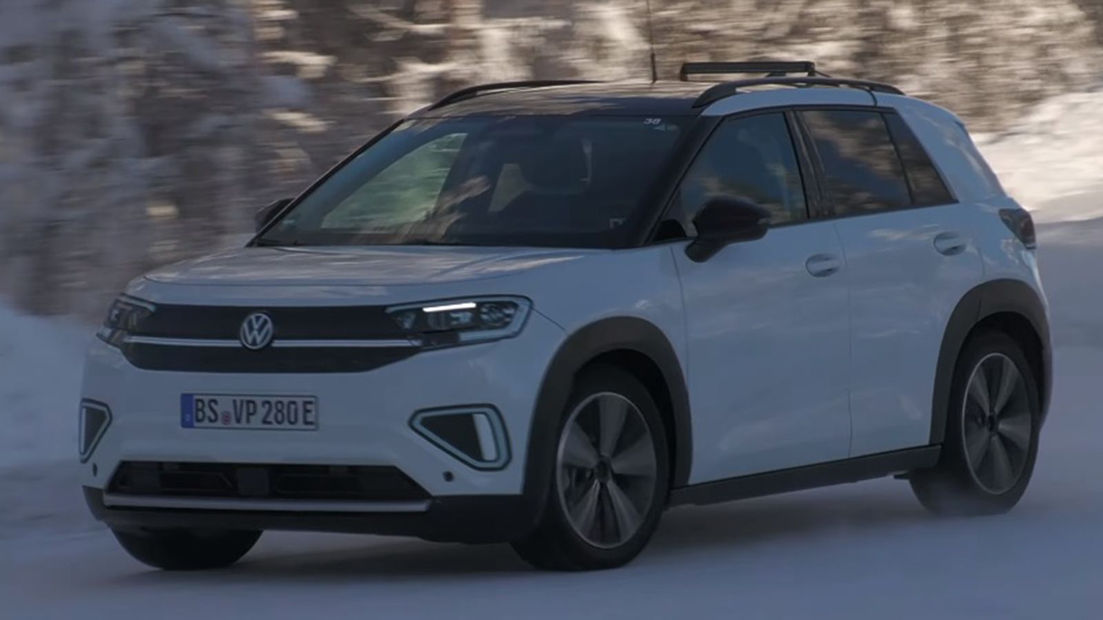 Το Volkswagen ID. Cross εντοπίστηκε σε δοκιμές χωρίς καμουφλάζ  